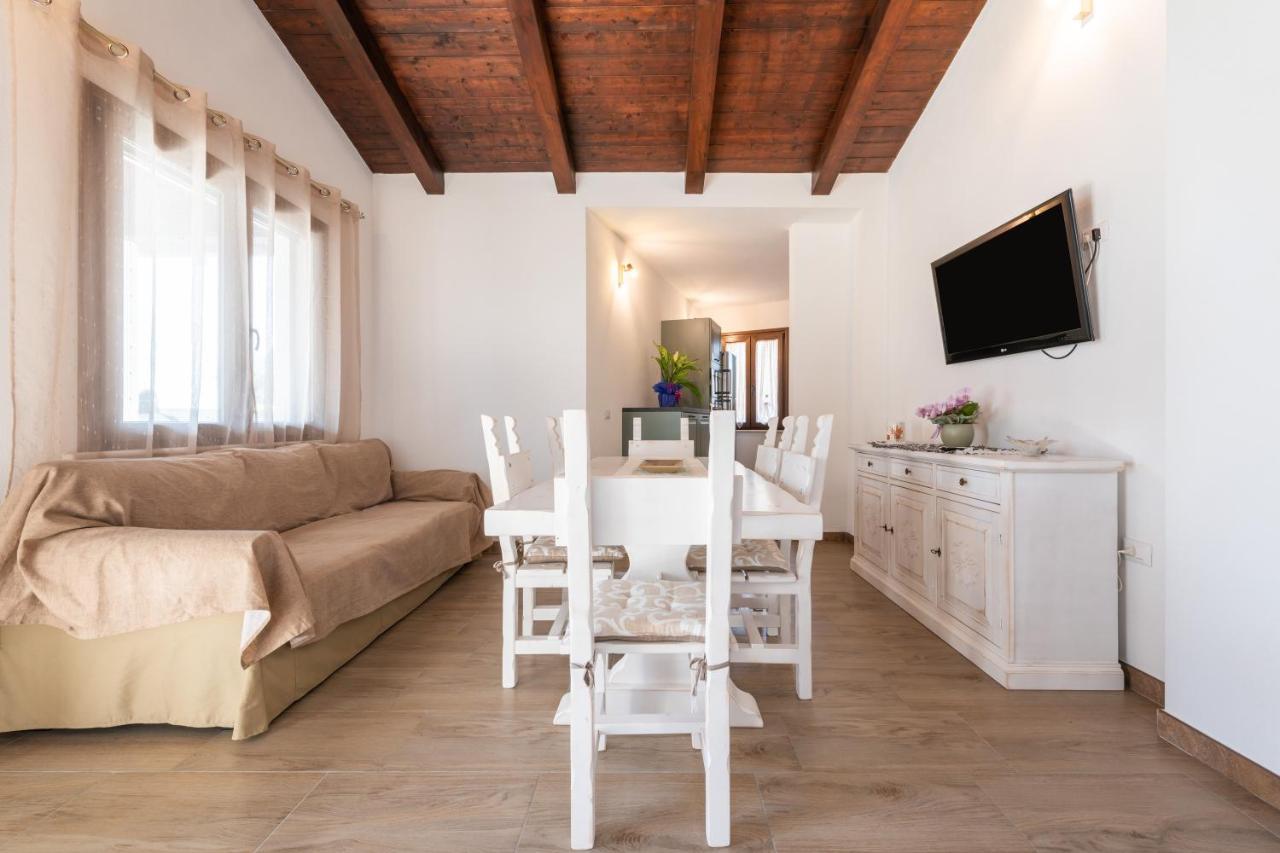 Casa Giovanna San Giovanni Suèrgiu Exterior foto