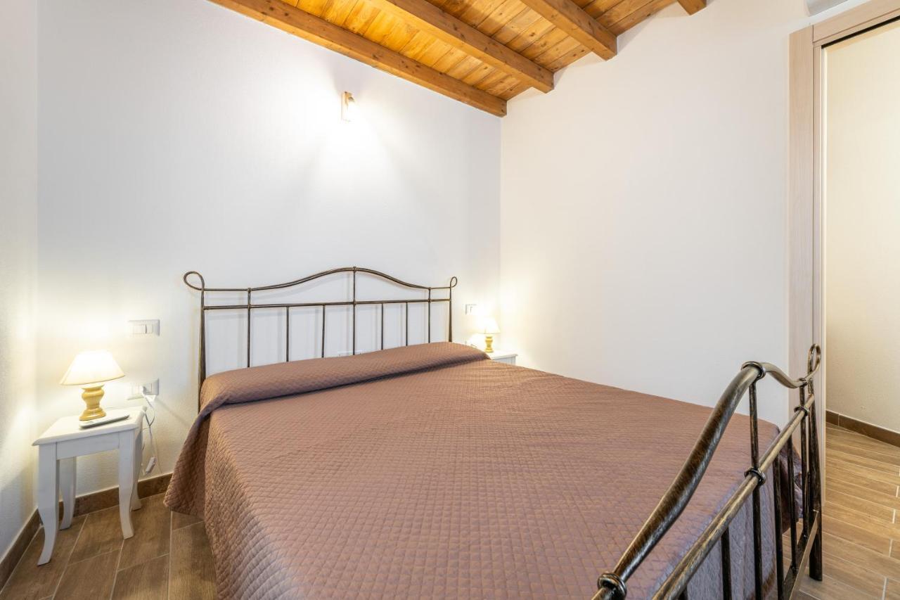 Casa Giovanna San Giovanni Suèrgiu Exterior foto